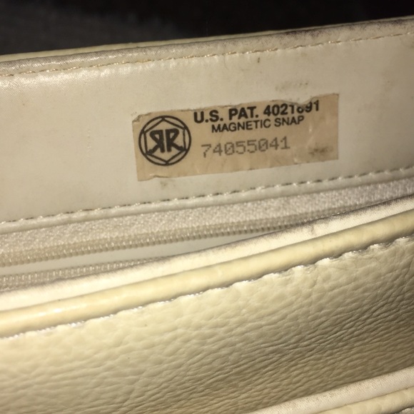 VINTAGE ONE OF A KIND CROSS BODY BAG - Picture 6 of 6